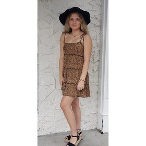 Dress Cheetah, sleeveless, ruffles NWT